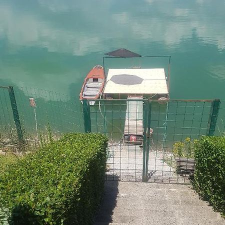 Lake House Novi Pazar Exteriör bild