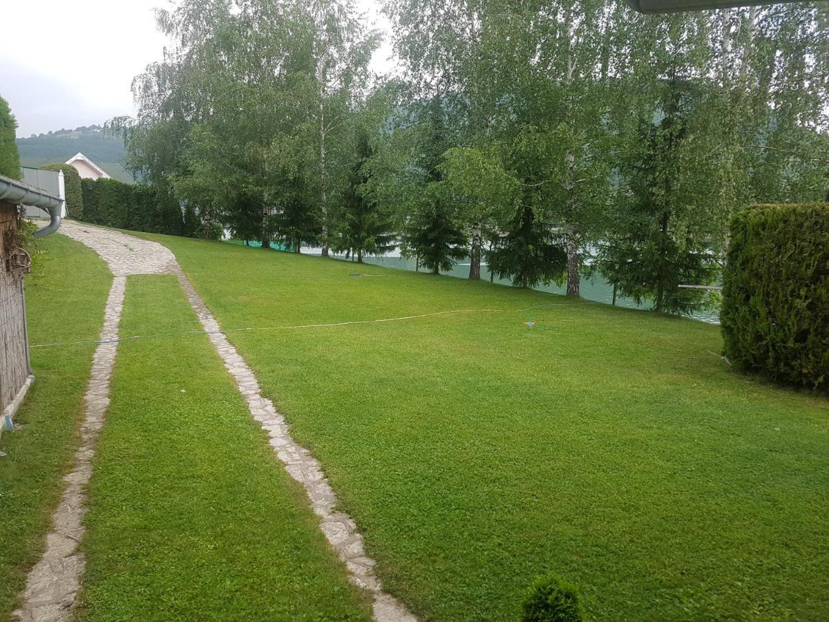 Lake House Novi Pazar Exteriör bild