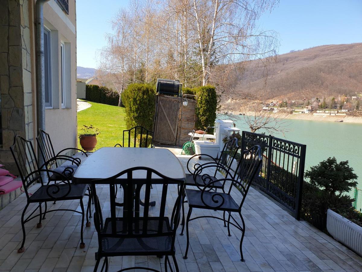 Lake House Novi Pazar Exteriör bild