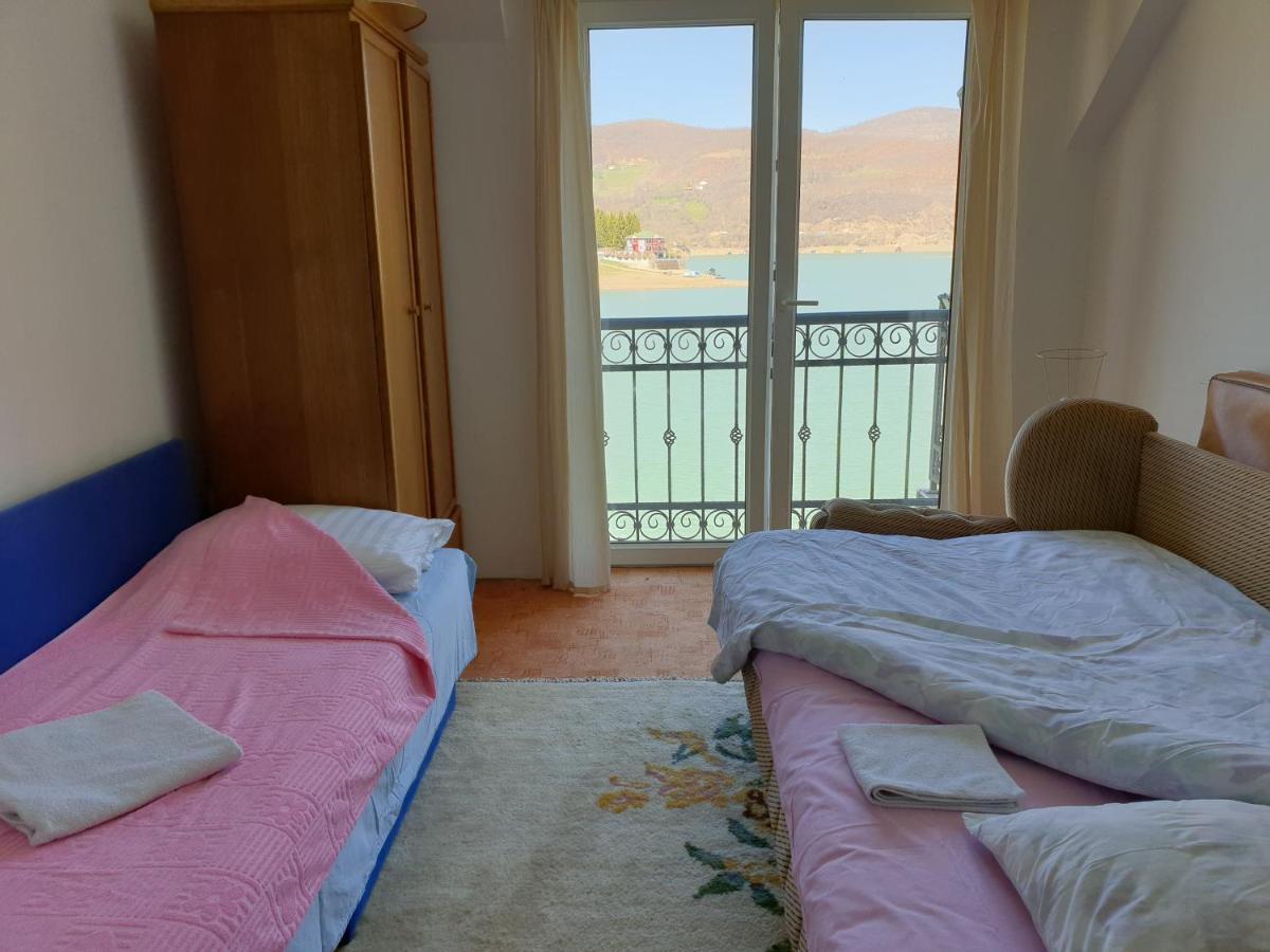 Lake House Novi Pazar Exteriör bild