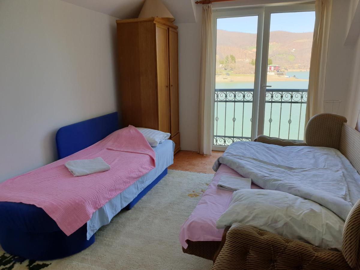 Lake House Novi Pazar Exteriör bild